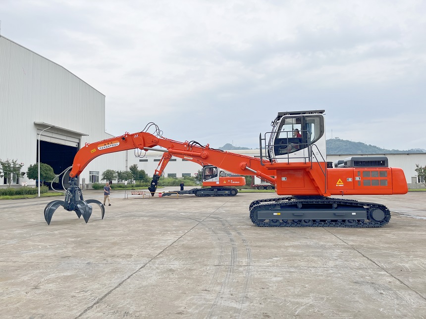 抓鋼機.jpg 抓鋼機.jpg